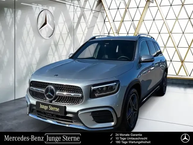 Mercedes-Benz GLB 200