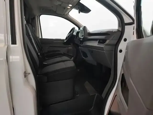 Volkswagen T7 Transporter