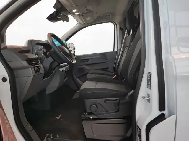 Volkswagen T7 Transporter