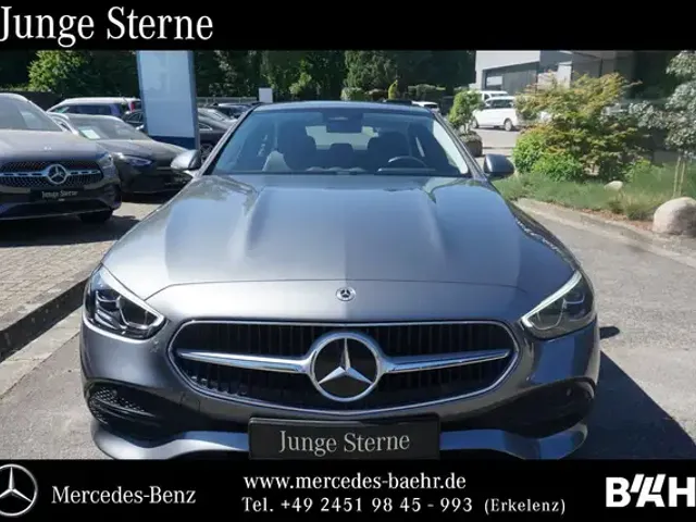 Mercedes-Benz C 180