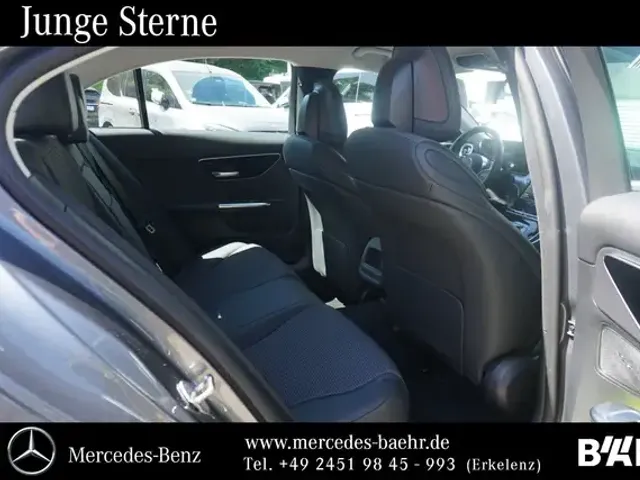Mercedes-Benz C 180