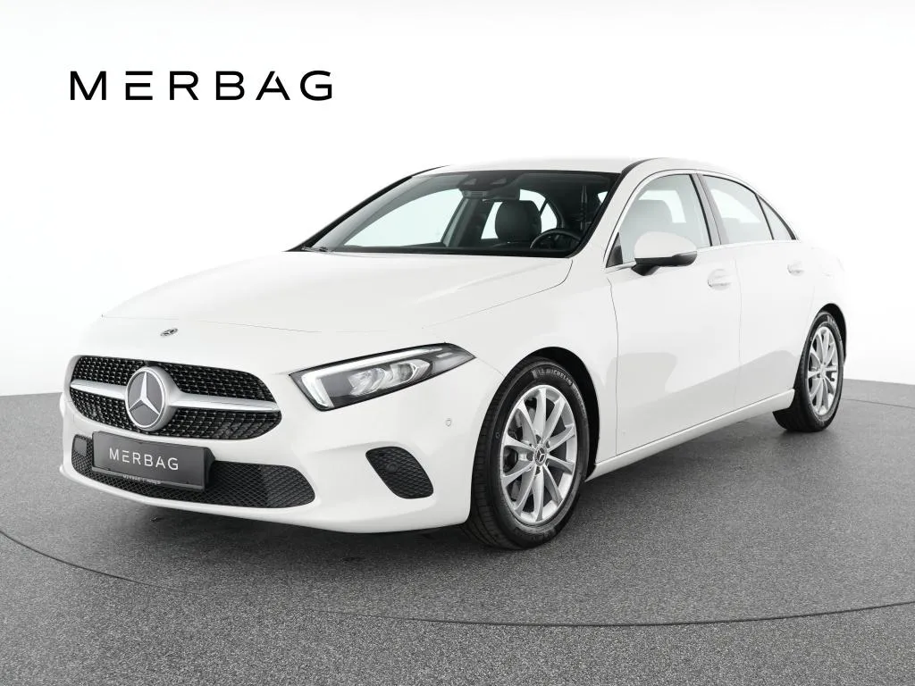 Mercedes-Benz A 220
