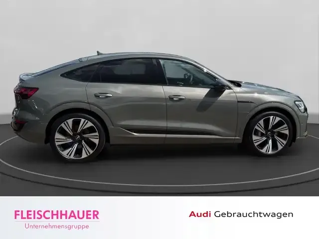 Audi Q8 e-tron