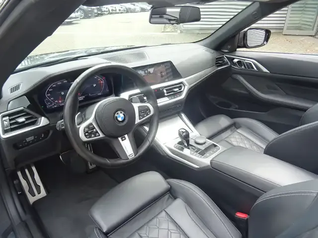BMW 440