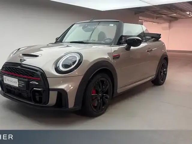 MINI John Cooper Works Cabrio
