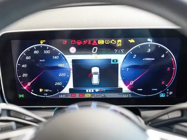 Mercedes-Benz GLC 220