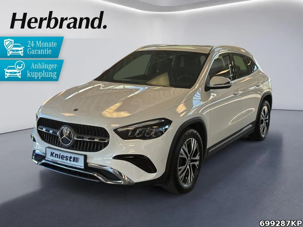 Mercedes-Benz GLA 180