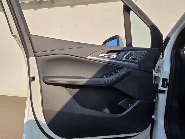 BMW 214