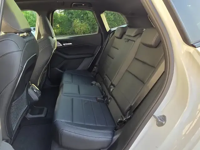 BMW 214
