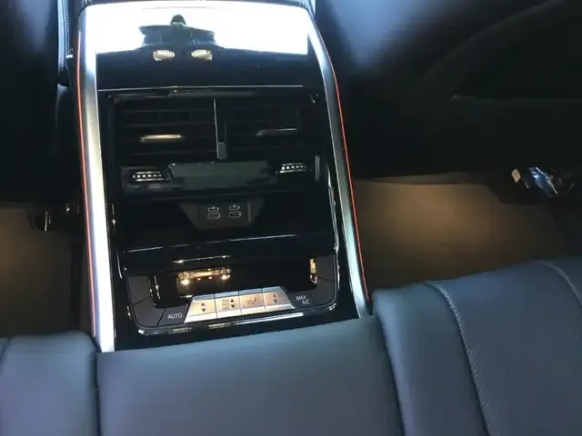 BMW M850