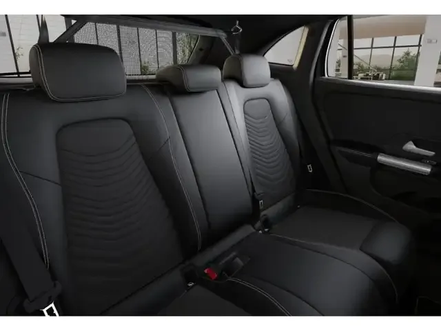 Mercedes-Benz GLA 180