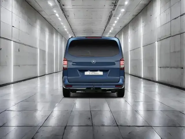 Mercedes-Benz V 220