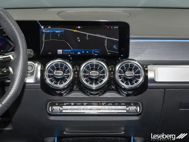 Mercedes-Benz GLB 200