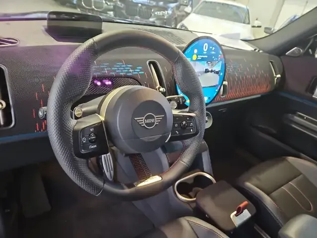 MINI John Cooper Works Countryman