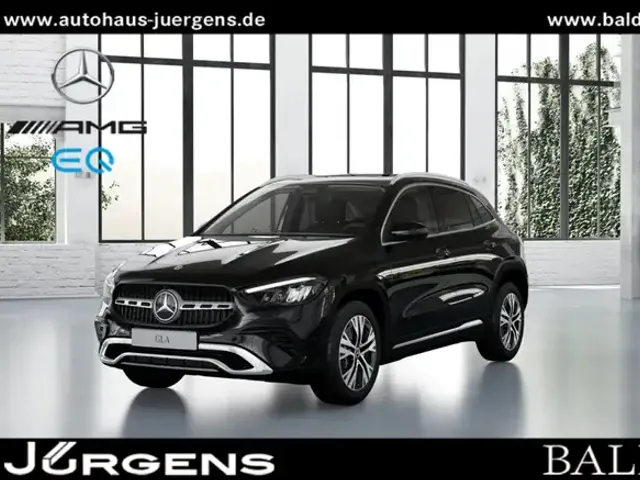 Mercedes-Benz GLA 220