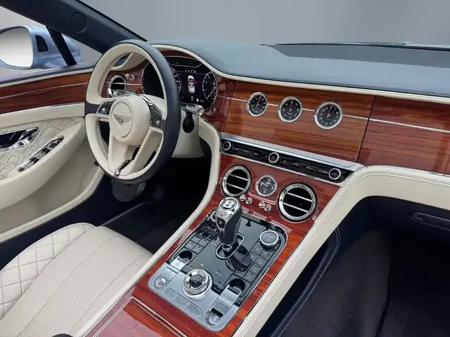 Bentley Continental GTC