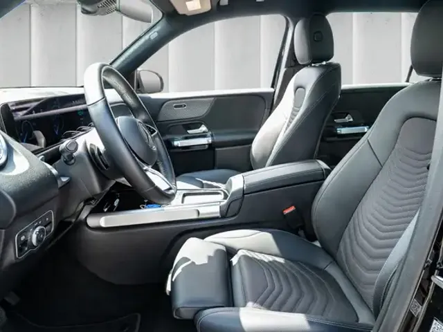 Mercedes-Benz EQB 250