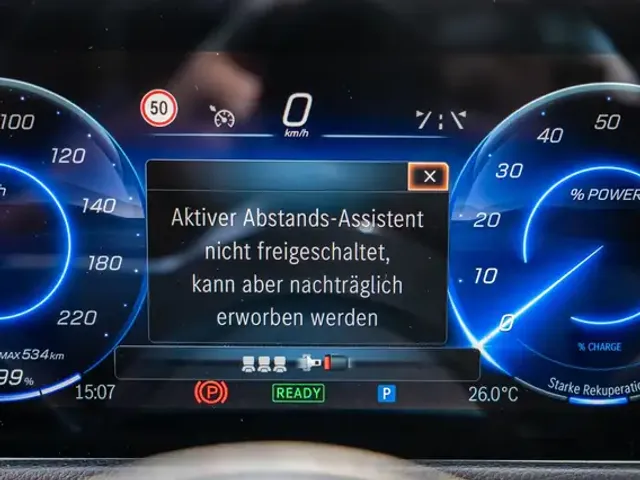 Mercedes-Benz EQB 250