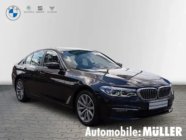 BMW 520