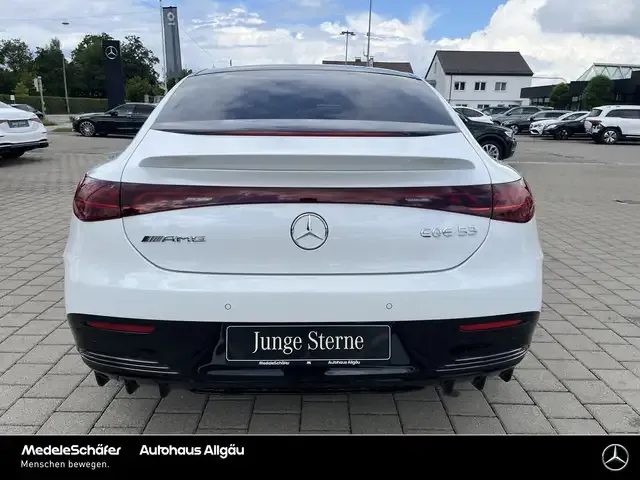 Mercedes-Benz EQE 53