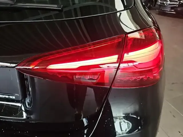 Mercedes-Benz A 200