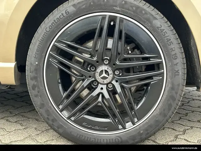 Mercedes-Benz V 300