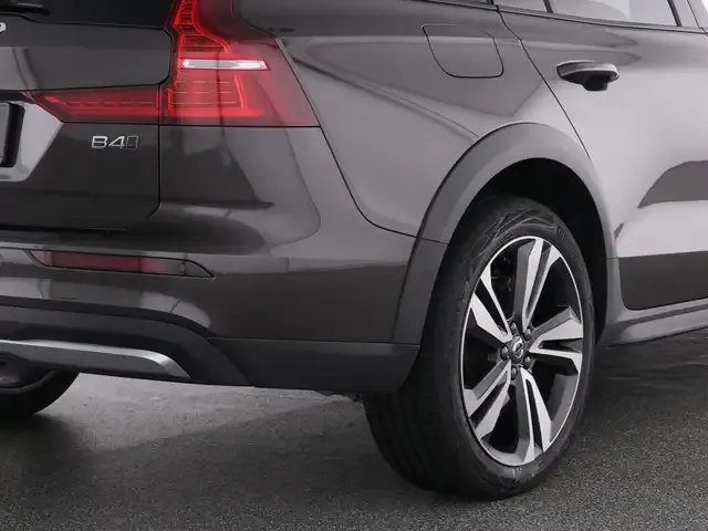 Volvo V60 Cross Country