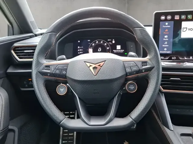 CUPRA Leon