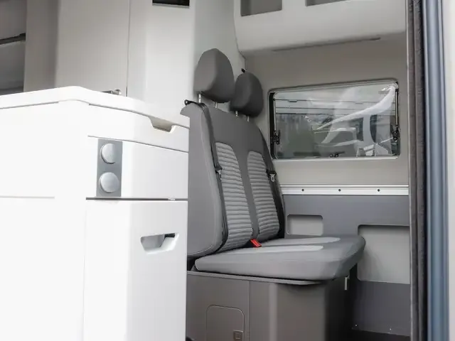 Volkswagen Grand California