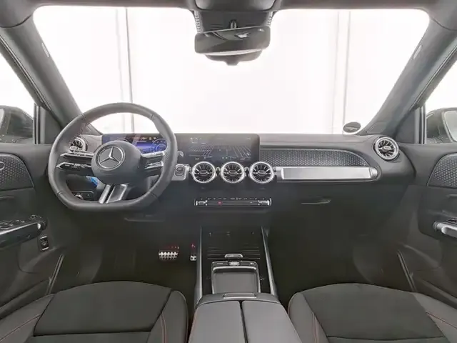 Mercedes-Benz EQB 300