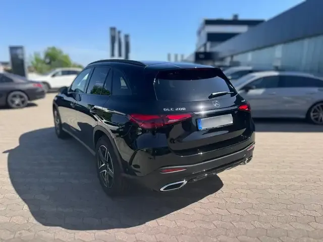 Mercedes-Benz GLC 200