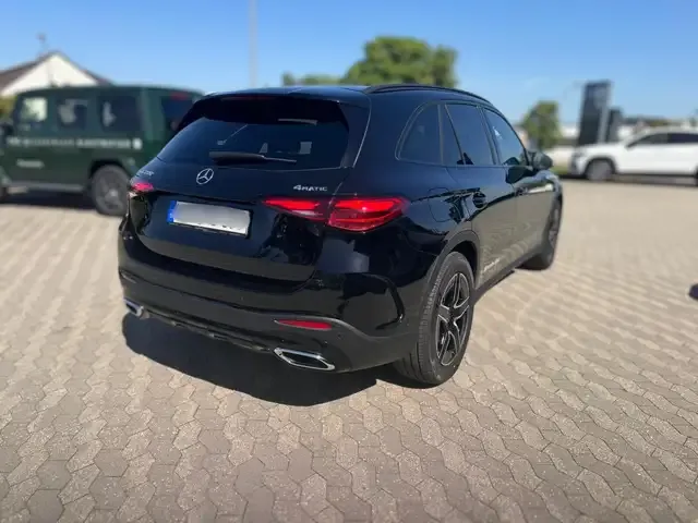 Mercedes-Benz GLC 200