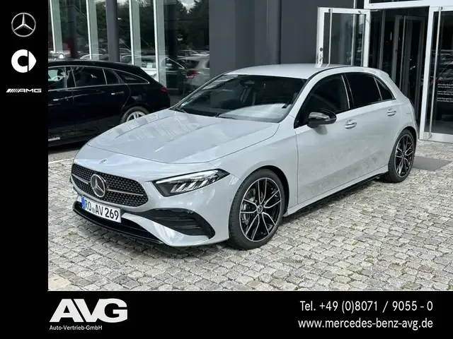 Mercedes-Benz A 200