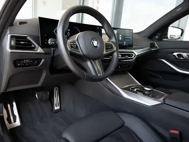 BMW 340