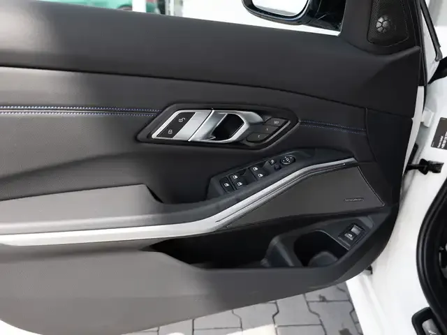 BMW 340
