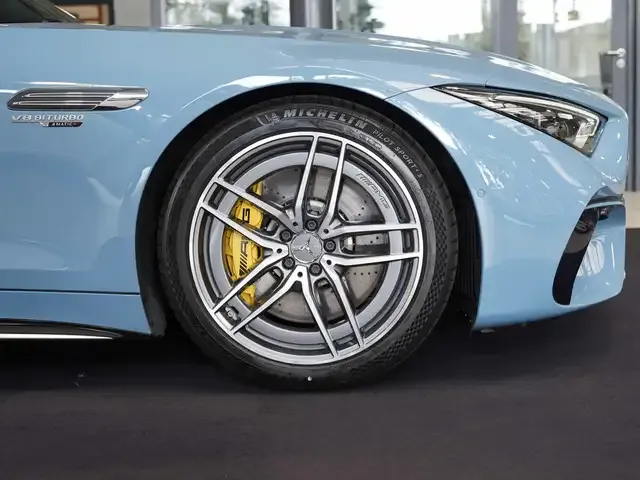 Mercedes-Benz SL 63 AMG