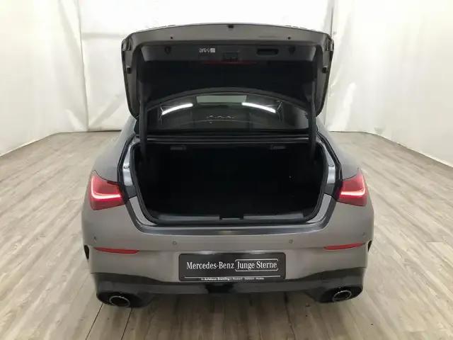 Mercedes-Benz CLA 35 AMG