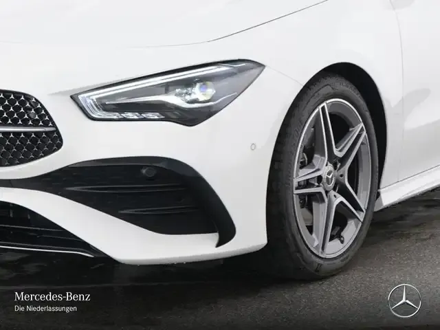 Mercedes-Benz CLA 180