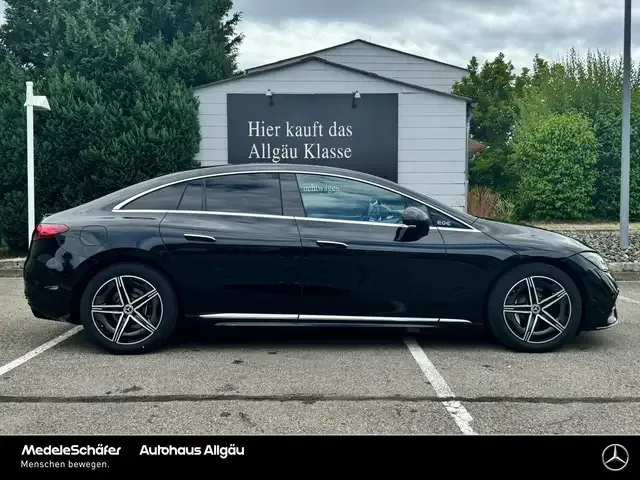 Mercedes-Benz EQE 500