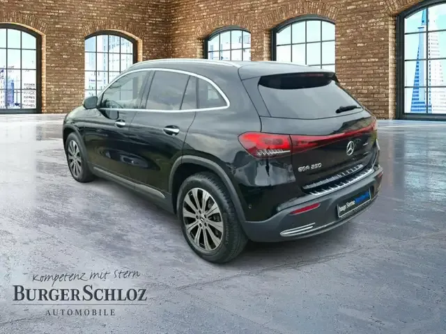 Mercedes-Benz EQA 250