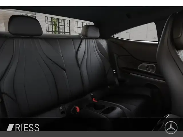 Mercedes-Benz CLE 300
