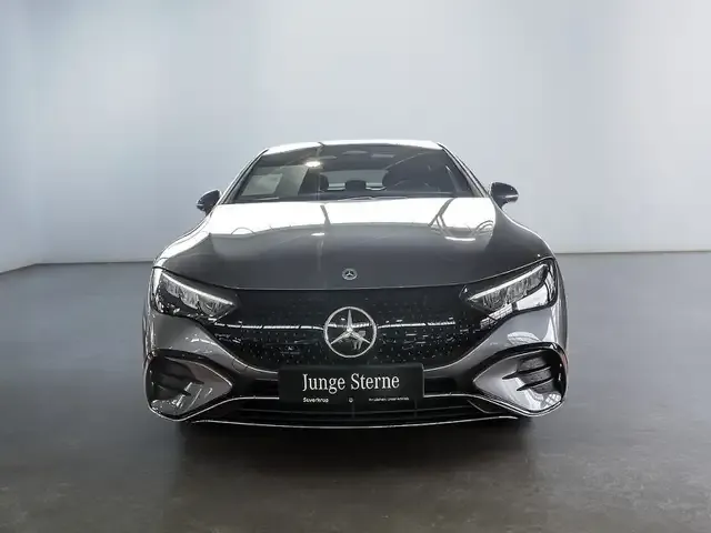 Mercedes-Benz EQE 500