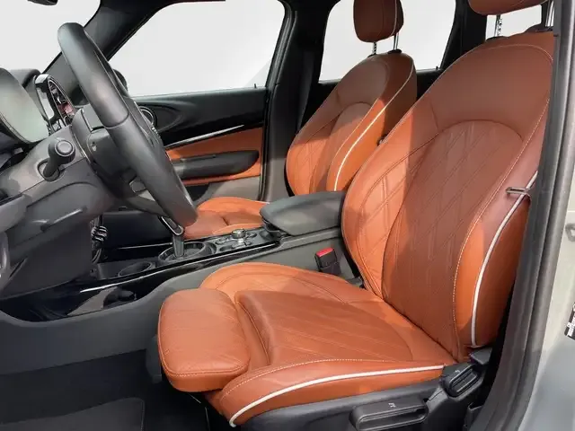 MINI Cooper Clubman