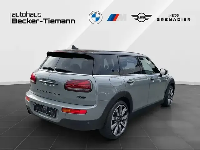MINI Cooper Clubman