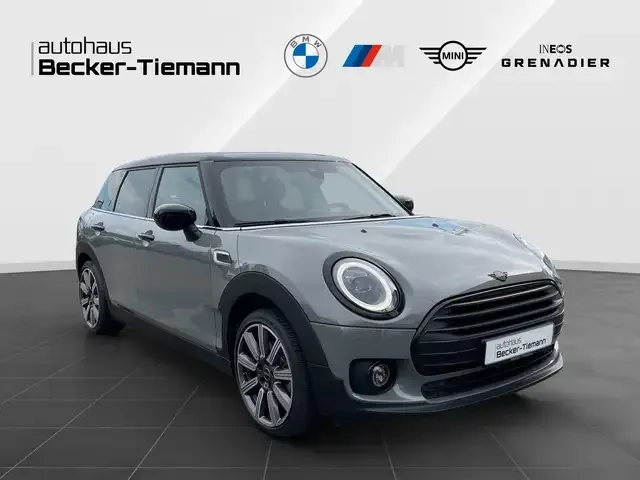MINI Cooper Clubman