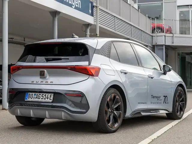 CUPRA Born