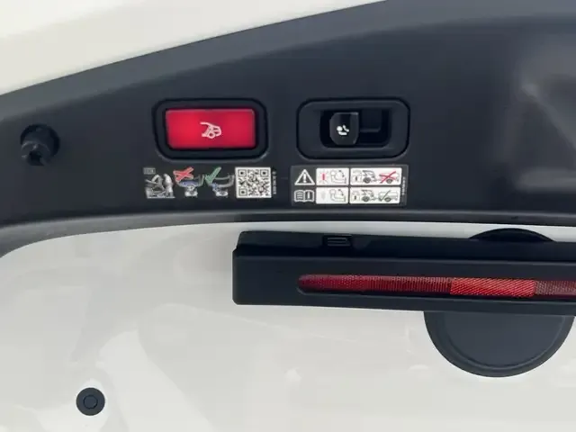 Mercedes-Benz CLE 450