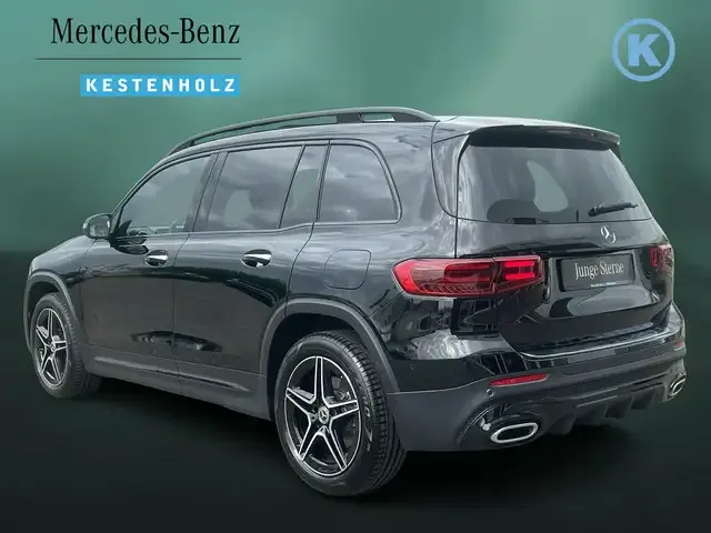 Mercedes-Benz GLB 220