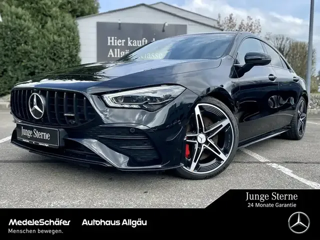 Mercedes-Benz CLA 35 AMG