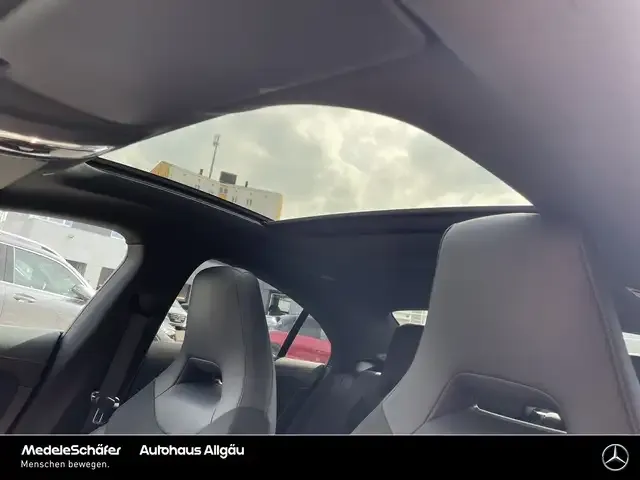 Mercedes-Benz CLA 35 AMG